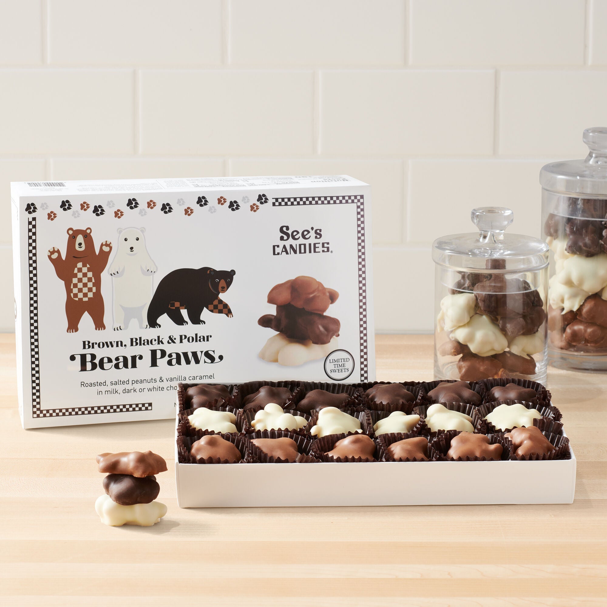 Brown, Black &amp; Polar Bear Paws